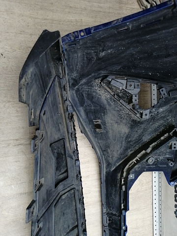 Фотография детали AA045920; Бампер передний; под паркт.; без омыват. (2803127XKQ11A) для Haval F7 I рест. (2022-н.в.)/БУ; Оригинал; Р1, Мелкий дефект; . Фото номер 23