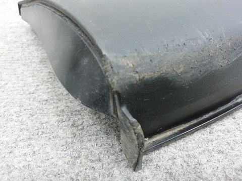 Фотография детали AA010239; Накладка задней правой двери (KD53-51RC1) для Mazda CX-5/БУ; Оригинал; Р1, Мелкий дефект; . Фото номер 9