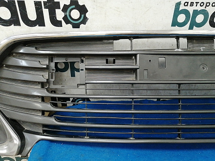 AA030954; Решетка переднего бампера (53112-33160) для Toyota Camry 55 рест. (2014 — 2017)/БУ; Оригинал; Р2, Удовлетворительное; 