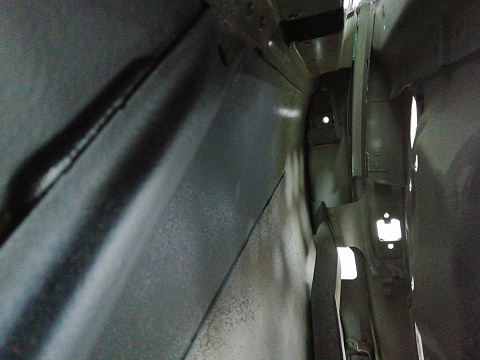Фотография детали AA009196; Дверь задняя левая, стойка 35,5 см (4G5833051) для Audi A6 C7/БУ; Оригинал; Р0, Хорошее; (LY9T) Чёрный с перл.. Фото номер 16