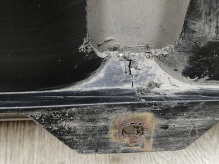 AA045346; Юбка переднего бампера (7P5807061) для Porsche Cayenne II (958) (2010-2014)/БУ; Оригинал; Р1, Мелкий дефект; 