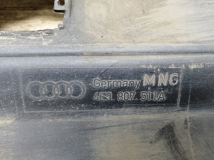 AA025709; Бампер задний; под паркт. (4E0 807 511 A) для Audi A8 II (D3) (2002-2005)/БУ; Оригинал; Р1, Мелкий дефект; 