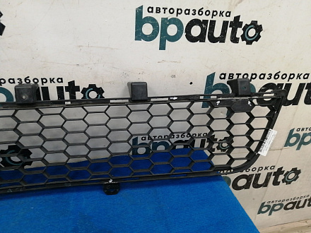 AA039501; Решетка переднего бампера (6402A124) для Mitsubishi Pajero Sport II (2008-2013)/БУ; Оригинал; Р1, Мелкий дефект; 