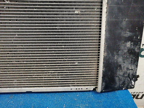 Фотография детали AA037833; Радиатор охлаждения автомат (16400-37250) для Toyota Corolla/БУ; Оригинал; Р2, Удовлетворительное; . Фото номер 9