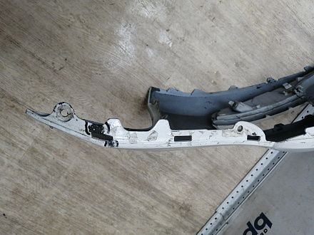 BA000227; Бампер передний; под паркт.; под омыват. (5G0807221) для Volkswagen Golf/БУ; Оригинал; Р1, Мелкий дефект; 