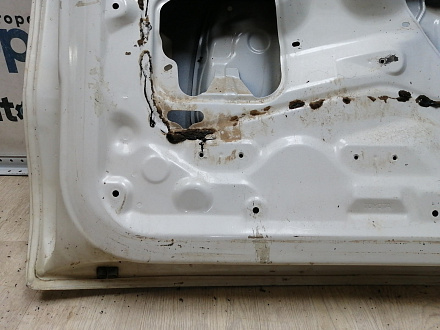 AA045270; Крышка багажника (67005-60F50) для Toyota Land Cruiser Prado 150 (2010 — 2013)/БУ; Оригинал; Р2, Удовлетворительное; 