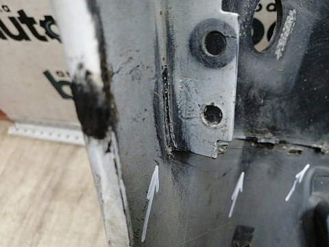 Фотография детали AA045422; Бампер передний; под паркт.; без омыват. (A1698857925) для Mercedes-Benz A-klasse II рест. (W169) (2008-2012)/БУ; Оригинал; Р1, Мелкий дефект; . Фото номер 28