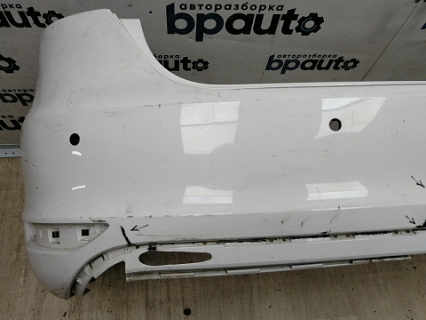 Фотография детали AA044442; Бампер задний; под паркт. (5C6807421) для Volkswagen Jetta VI (2010- 2014)/БУ; Оригинал; Р1, Мелкий дефект; . Фото номер 6