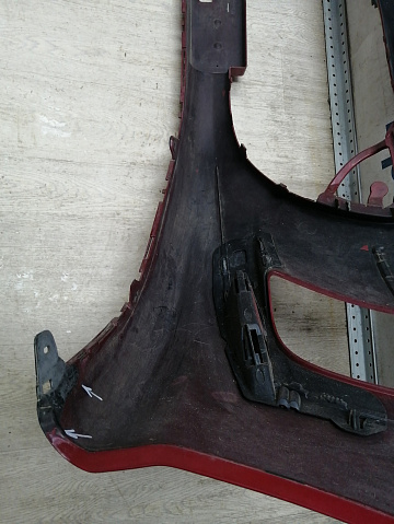 Фотография детали AA045937; Бампер передний; без паркт.; без омыват. (9680484677) для Peugeot 308 I (2008-2011)/БУ; Оригинал; Р2, Удовлетворительное; . Фото номер 23