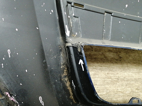 Фотография детали AA027081; Бампер передний, Седан; без паркт.; под омыват. (57704-AJ041) для Subaru Legacy V (2009-2012)/БУ; Оригинал; Р2, Удовлетворительное; . Фото номер 12
