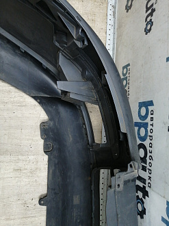 AA044567; Бампер передний; без паркт.; под омыват. (1K0807221D) для Volkswagen Jetta V (2005- 2010)/БУ; Оригинал; Р1, Мелкий дефект; 