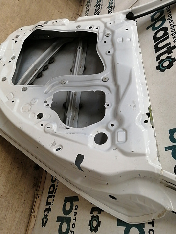 Фотография детали AA042728; Дверь задняя правая (BBY27202) для Mazda 3 BL/БУ; Оригинал; Р2, Удовлетворительное; . Фото номер 18