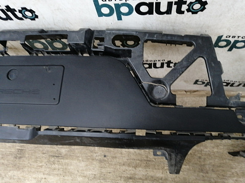 Фотография детали AA027983; Бампер задний нижняя часть (95B807521M) для Porsche Macan I (2014-2018)/БУ; Оригинал; Р1, Мелкий дефект; . Фото номер 18