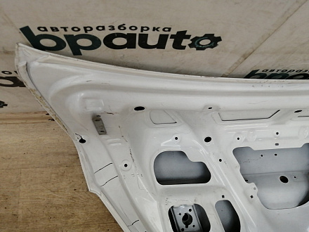 AA038902; Крышка багажника (69200-4L000) для Hyundai/БУ; Оригинал; Р2, Удовлетворительное; 