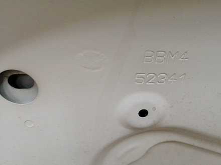 AA037018; Капот (BBY45231XC) для Mazda 3 BL/БУ; Оригинал; Р1, Мелкий дефект; 