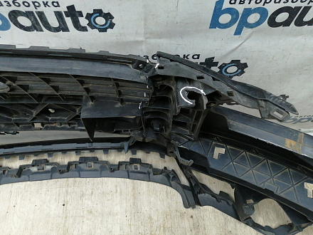 AA045533; Бампер передний; под паркт.; под омыват. (4L0 807 437 H) для Audi Q7 I рест. (2010-2015)/БУ; Оригинал; Р1, Мелкий дефект; 