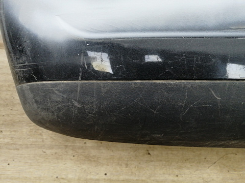 Фотография детали AA033653; Бампер задний; под паркт. (08662757) для Volvo S80 I рест. (2003-2006)/БУ; Оригинал; Р1, Мелкий дефект; . Фото номер 8