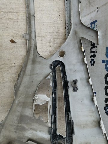 Фотография детали AA046124; Бампер передний; под паркт.; без омыват. (BS71-17757-A) для Ford Mondeo/БУ; Оригинал; Р1, Мелкий дефект; . Фото номер 18