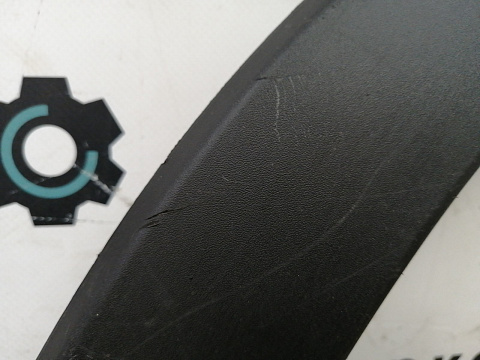 Фотография детали AA029704; Накладка переднего правого крыла (KD53-51W21) для Mazda CX-5/БУ; Оригинал; Р1, Мелкий дефект; . Фото номер 7