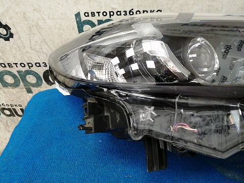 Фотография детали AA037184; Фара правая светодиодная (GW2F51030) для Mazda 6 III (GJ) рест. (2015-2018)/БУ; Оригинал; Р1, Мелкий дефект; . Фото номер 8