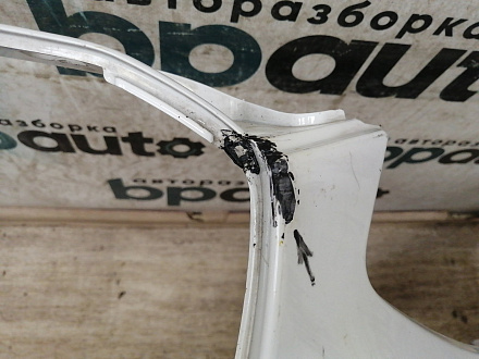 AA032421; Бампер передний, М-пакет; под паркт.; без омыват. (51118091971) для BMW/БУ; Оригинал; Р2, Удовлетворительное; 