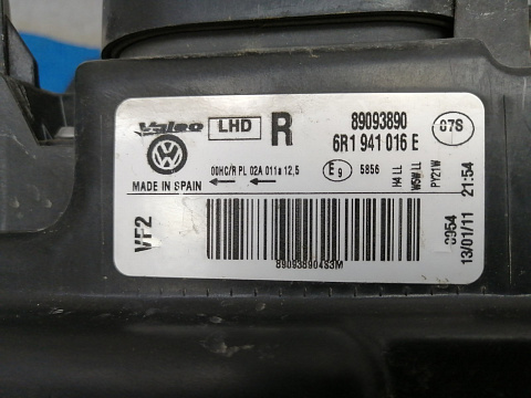 Фотография детали AA025081; Фара галоген правая, made in spain (6RU941016E) для Volkswagen Polo V Hatchback (2009-2013)/БУ; Оригинал; Р1, Мелкий дефект; . Фото номер 8