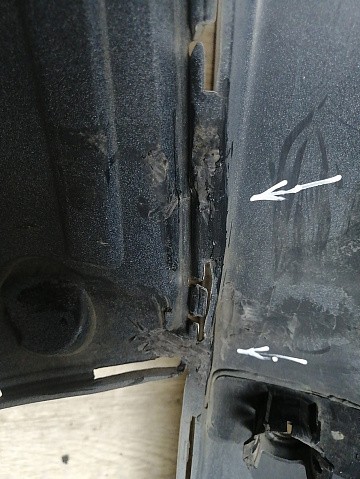 Фотография детали AA045713; Бампер передний, GTI; под паркт.; под омыват. (5K0807221T) для Volkswagen Golf/БУ; Оригинал; Р1, Мелкий дефект; . Фото номер 21