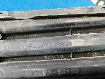 AA031452; Решетка переднего бампера (53112-33120) для Toyota Camry 50 (2012 — 2014)/БУ; Оригинал; Р2, Удовлетворительное; 