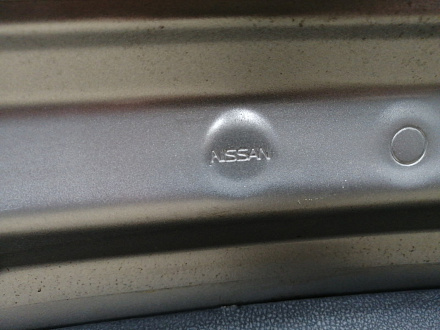 AA045142; Крышка багажника; без камер. (K0100BR0MA) для Nissan Qashqai/БУ; Оригинал; Р1, Мелкий дефект; 