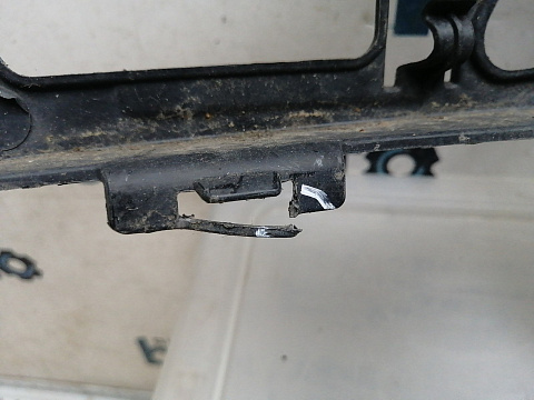 Фотография детали AA045491; Кронштейн, каркас переднего бампера правй (A2048852065) для Mercedes-Benz GLK-klasse I (X204) (2008-2012)/БУ; Оригинал; Р1, Мелкий дефект; . Фото номер 18