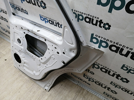 AA045177; Дверь задняя правая (T4A1370) для Jaguar F-Pace I (2016-2020)/БУ; Оригинал; Р1, Мелкий дефект;