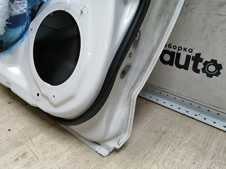 AA045294; Дверь задняя левая, под расширитель, Long (67004-42110) для Toyota Rav4/БУ; Оригинал; Р0, Хорошее; (070) Белый перламутр 3х. сл.