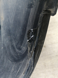 AA045466; Бампер задний AMG; под паркт. (A2128855125) для Mercedes-Benz E-klasse IV Sedan (W212) (2009-2013)/БУ; Оригинал; Р1, Мелкий дефект; 