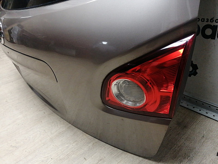 AA045191; Крышка багажника; под камер. (K0100BR0MA) для Nissan Qashqai/БУ; Оригинал; Р0, Хорошее; 