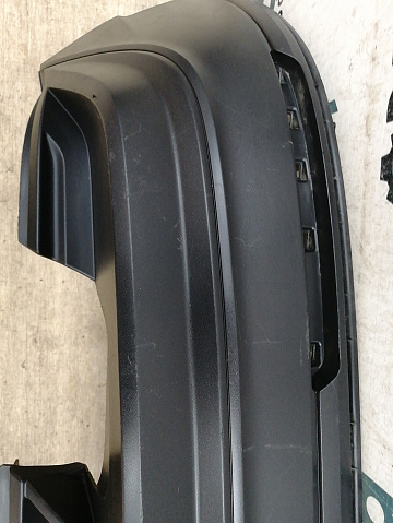 Фотография детали AA034394; Бампер задний нижняя часть; без паркт. (5NA807521) для Volkswagen Tiguan II (2016- 2020)/БУ; Оригинал; Р1, Мелкий дефект; . Фото номер 11