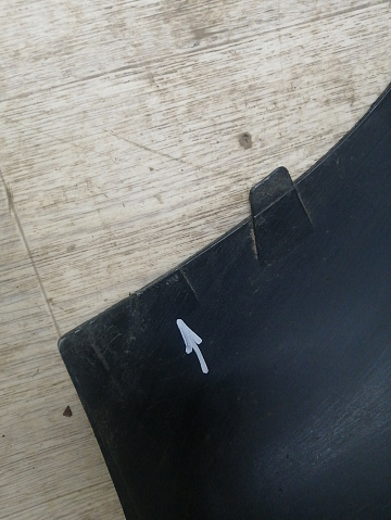 Фотография детали AA045459; Бампер передний AMG; под паркт.; под омыват. (A2128853525) для Mercedes-Benz E-klasse W212 S212/БУ; Оригинал; Р1, Мелкий дефект; . Фото номер 11