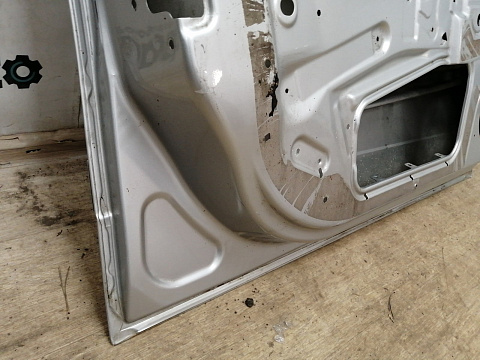 Фотография детали AA037922; Дверь передняя левая (13162874) для Opel Astra/БУ; Оригинал; Р3, Под восстановление; . Фото номер 16