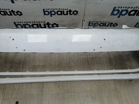 Фотография детали AA045707; Бампер передний; без паркт.; под омыват. (5СU807221A) для Volkswagen Jetta VI рест. (2015-2018)/БУ; Оригинал; Р2, Удовлетворительное; . Фото номер 4