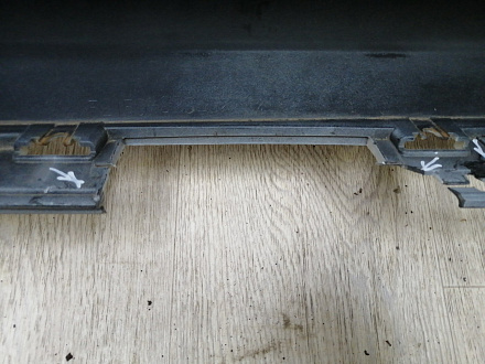 AA044960; Бампер задний; без паркт. (52159-02840) для Toyota Auris II (2013 — 2015)/БУ; Оригинал; Р2, Удовлетворительное; 