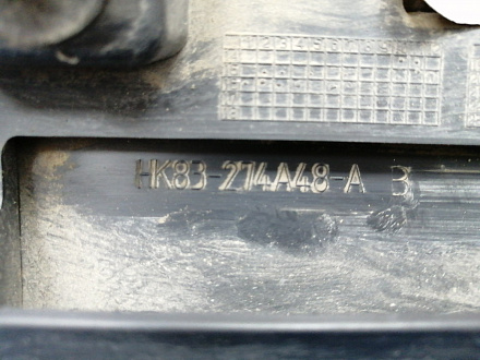 AA020369; Накладка на дверь задняя правая (HK83-274A48-A) для Jaguar F-Pace I (2016-2020)/БУ; Оригинал; Р1, Мелкий дефект; 