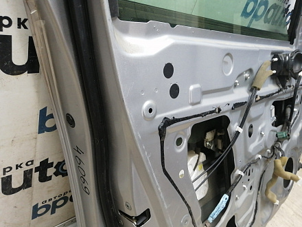 AA046069; Дверь передняя левая (H010A-1KLMA) для Nissan Juke/БУ; Оригинал; Р1, Мелкий дефект; 