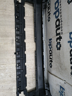 AA045971; Бампер передний; под паркт.; без омыват. (52119-0E350) для Toyota Highlander III рест. (2016 — 2019)/БУ; Оригинал; Р2, Удовлетворительное; 