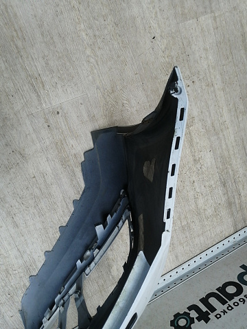 Фотография детали AA045707; Бампер передний; без паркт.; под омыват. (5СU807221A) для Volkswagen Jetta VI рест. (2015-2018)/БУ; Оригинал; Р2, Удовлетворительное; . Фото номер 18