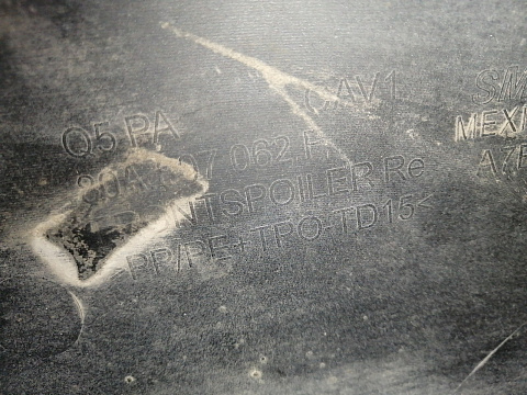 Фотография детали AA045456; Накладка переднего  бампера правая (80A807062F) для Audi Q5 II рест. (2020-2025)/БУ; Оригинал; Р1, Мелкий дефект; . Фото номер 13