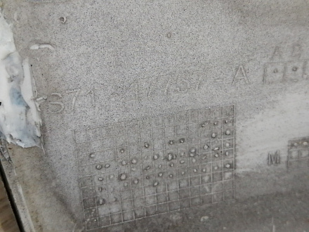 AA044665; Бампер передний; без паркт.; без омыват. (BS71-17757-A) для Ford Mondeo/БУ; Оригинал; Р1, Мелкий дефект; 