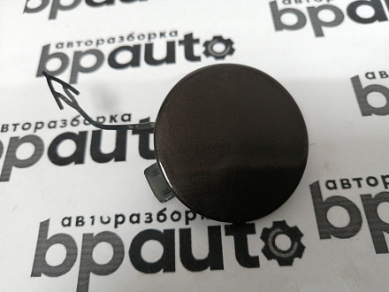 AA045653; Заглушка буксир. крюка переднего бампера (8T0 807 241 C) для Audi A5/БУ; Оригинал; Р0, Хорошее; 