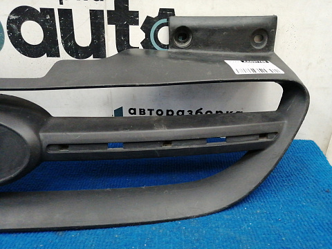 Фотография детали AA037788; Решетка радиатора (86361-1C410) для Hyundai Getz рест. (2005-2011)/БУ; Оригинал; Р1, Мелкий дефект; . Фото номер 3