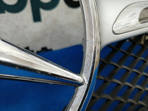 Фотография детали AA028372; Решетка радиатора (A2928880060) для Mercedes-Benz GLE coupe I (С292) (2015-2019)/БУ; Оригинал; Р2, Удовлетворительное; . Фото номер 5