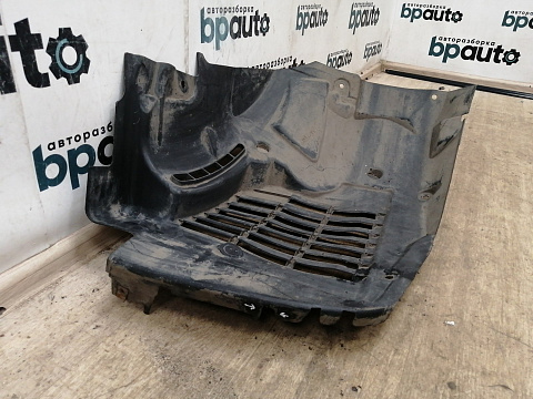 Фотография детали AA039297; Подкрылок передний правый, передняя часть (CPLA-16A573-A) для Land Rover/БУ; Оригинал; Р1, Мелкий дефект; . Фото номер 7