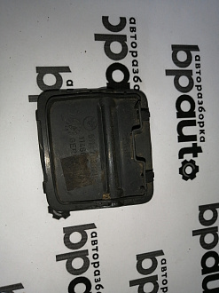 AA045024; Заглушка буксир. крюка заднего бампера (51127033711) для BMW 5 серия V Sedan (Е60) (2002-2007)/БУ; Оригинал; Р1, Мелкий дефект; 